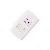 Toma corriente más switch blanco